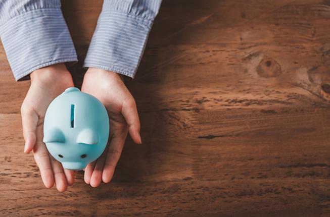 Collegamento a Online i bandi per borse di studio regionali e alloggi nelle residenze universitarie