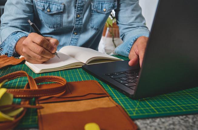 Collegamento a Per chi lavora e vuole intraprendereun percorso universitario