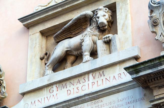 Collegamento a Borse di studio regionali: un aiuto per studentesse e studenti capaci