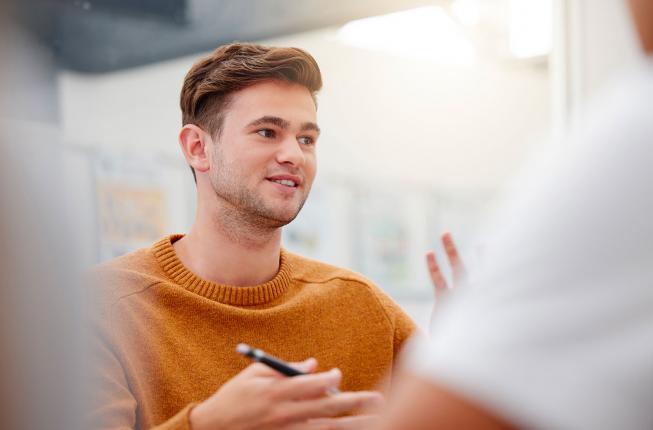 Collegamento a Collabora con noi nei servizi per la comunità universitaria