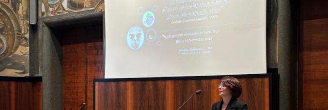 chiara sinigalli illustra il proprio progetto al pubblico