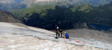 Ricercatori sulla Marmolada