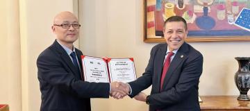 da sx Xiaobing LUO e Fabrizio Dughiero